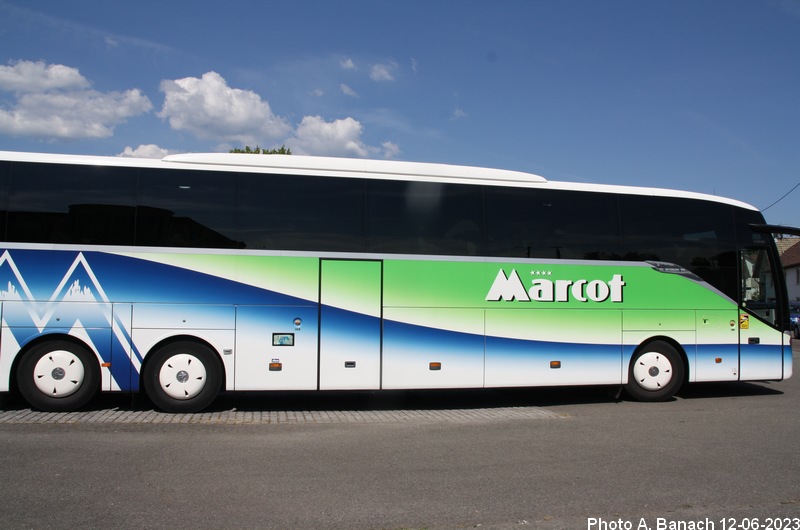 Bus de la société Marcot