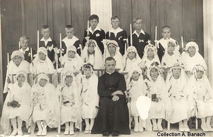 Une communion en 1931