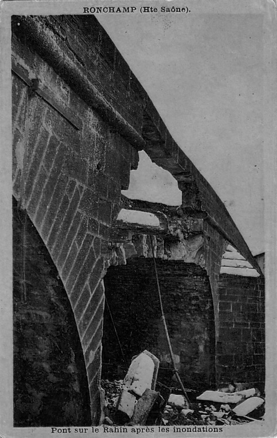 Pont effondré