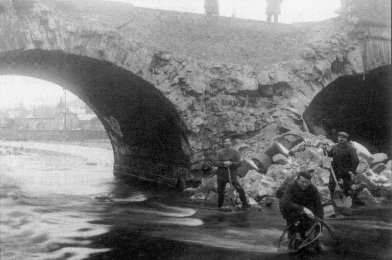 Pont effondré