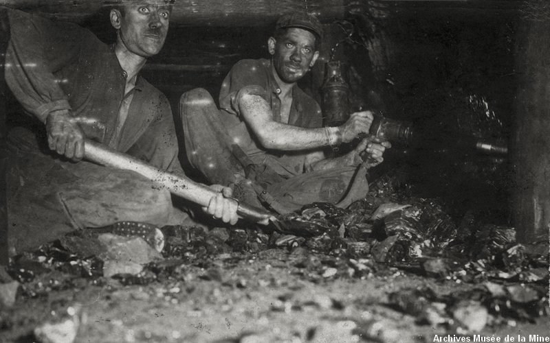 Mineurs à l'abattage