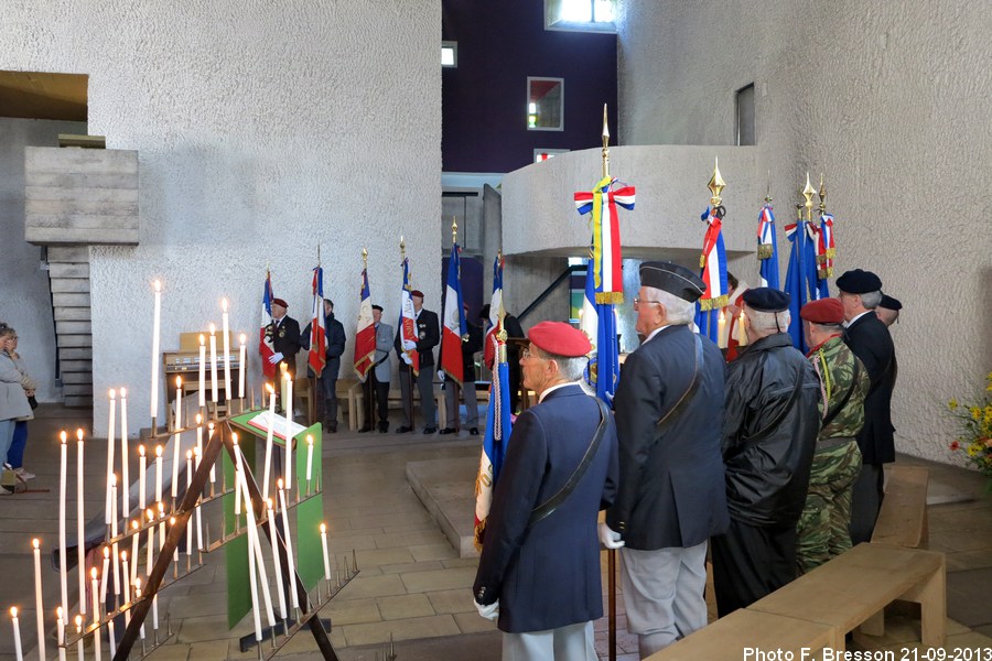 Drapeaux aux pieds