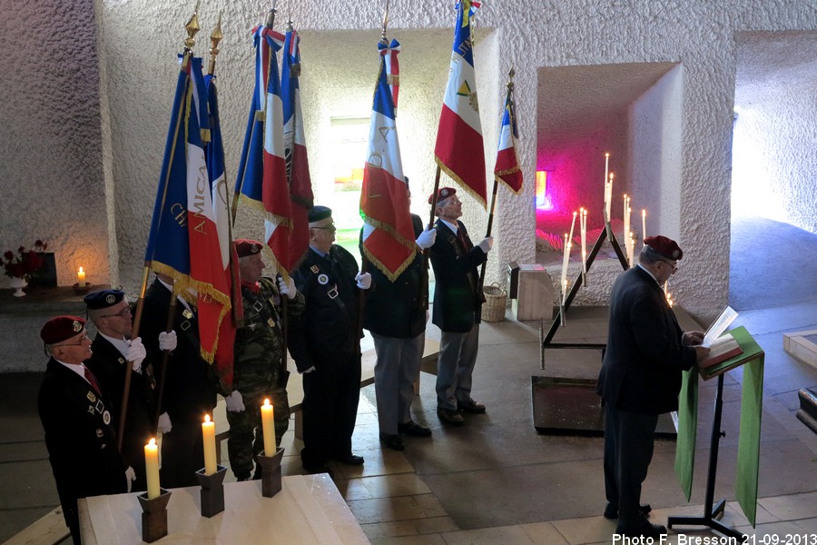 Porte drapeaux 