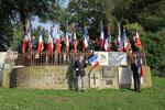 Porte-drapeaux perchés