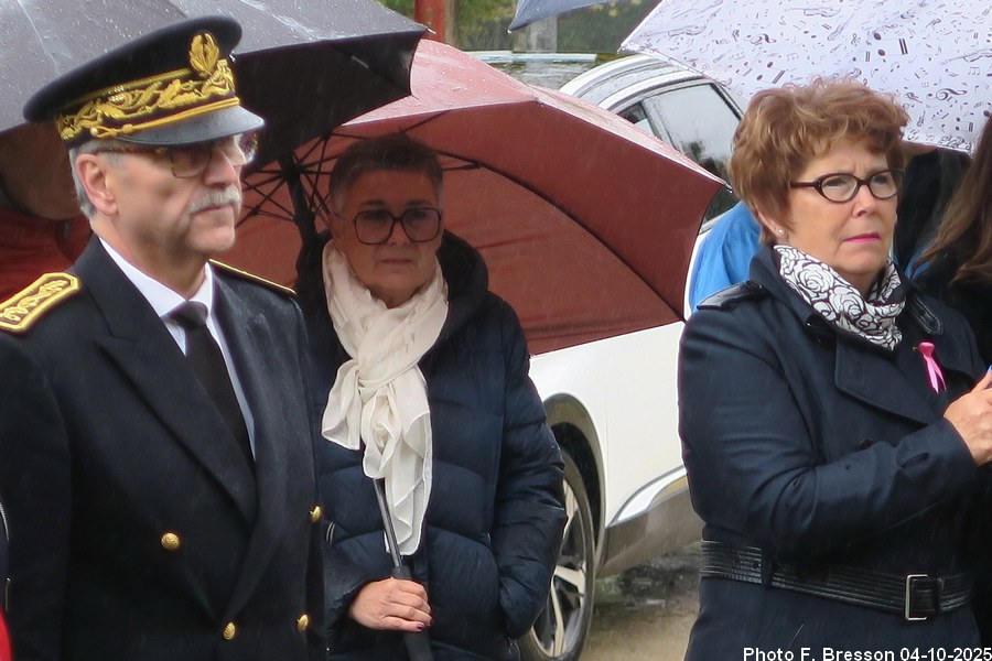 Les officiels