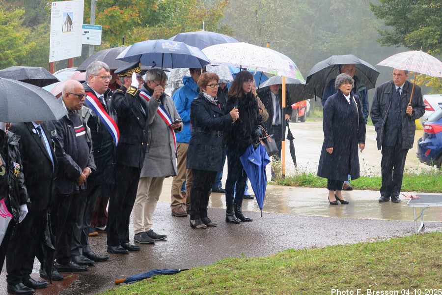 Les officiels