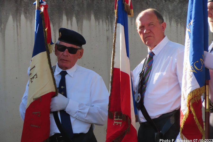 Porte-drapeaux