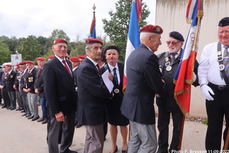 Salut et remerciements
